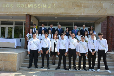 Ümumtəhsil məktəblərində “son zəng” çalındı: rayon rəhbəri məzunları təbrik etdi