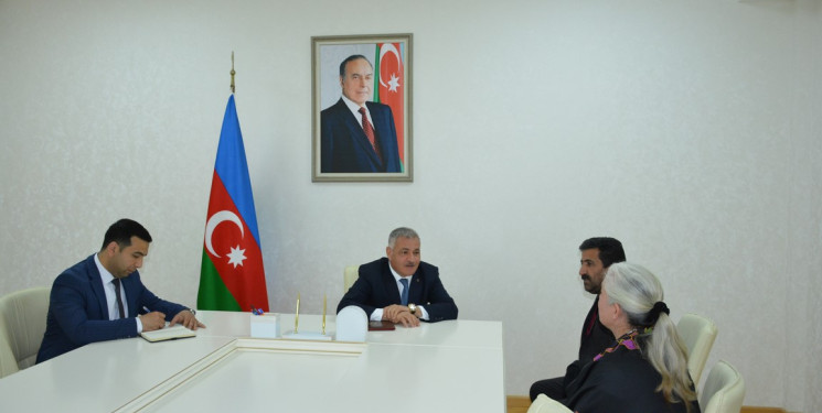 Rayon rəhbəri növbəti dəfə vətəndaşları qəbul edib