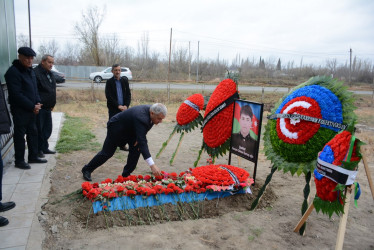 İcra başçısı Birinci Qarabağ müharibəsi şəhidləri Qılman Hacıyevin, Hidayət Vəliyevin və Qurban Göyüşovun yas mərasimində iştirak edib