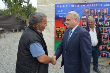 İcra başçısı Vətən Müharibəsi şəhidi Şirinli Nurlan Qədir oğlunun ikinci ildönümü ilə əlaqədar yas mərasimində iştirak edib