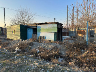 “Şəhərsalma və Memarlıq İli” çərçivəsində Tərtər-Bərdə avtomobil yolunun kənarında quraşdırılan qanunsuz tikililər aşkarlanaraq sökülüb