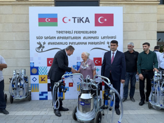 Tərtərdə TİKA-nın dəstəyi ilə “Tərtərli Fermerlərə Süd Sağan Aparat Alınması” layihəsi icra olunub