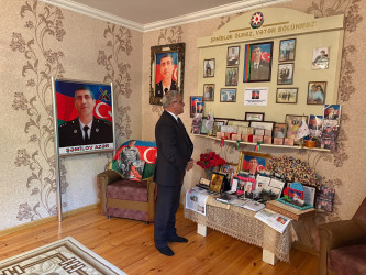 Tərtər Rayon İcra Hakimiyyətinin başçısı 27 Sentyabr – Anım Günü ilə əlaqədar Vətən müharibəsi şəhidi Azər Şəmilovun ailəsini ziyarət edib