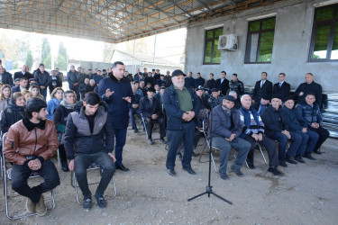 Rayon rəhbərinin Borsunlu kəndində növbəti səyyar qəbul-görüşü keçirilib