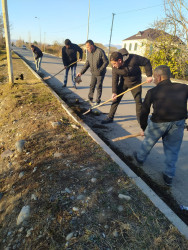 Rayon rəhbəri şəhər ərazisində aparılan abadlıq və iməcilik işlərinə yerində baxış keçirib