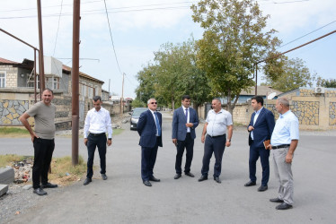 Rayon rəhbəri şəhid Məftun Əhmədzadə və Cavanşir küçələrində aparılan təmir-tikinti işləri ilə yerində tanış olub