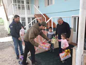 Tərtərdə BAMF və Bakı Britaniya Məktəbinin əməkdaşlığı çərçivəsində bayram münasibətilə şəhid ailələri ziyarət edilib