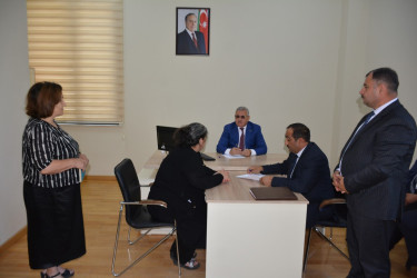 İcra başçısı tərəfindən növbəti dəfə vətəndaşların müraciətləri dinlənilib
