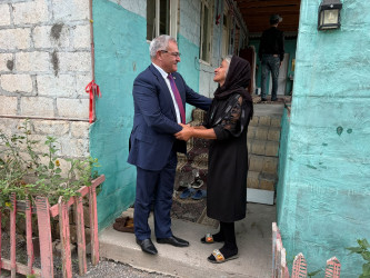 Tərtər Rayon İcra Hakimiyyətinin başçısı 27 Sentyabr – Anım Günü ilə əlaqədar Vətən müharibəsi şəhidi Elmin Quluzadənin ailəsini ziyarət edib