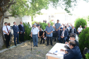 İcra başçısının Bayandur kəndində səyyar-qəbul görüşü olub