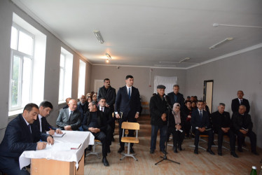 Rayon rəhbərinin növbəti səyyar-qəbul görüşü Yuxarı Qapanlı kəndində keçirilib