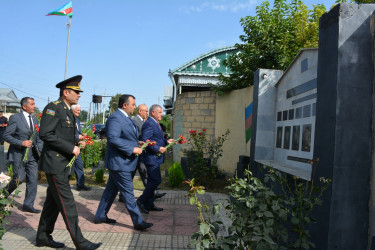 Tərtər rayonunun Ələsgərli kəndində  “Azərbaycan Bayrağı” ordenli şəhid Ruslan Şahbazovun ad günündə xatirəsinə ucaldılmış abidənin açılışı olub