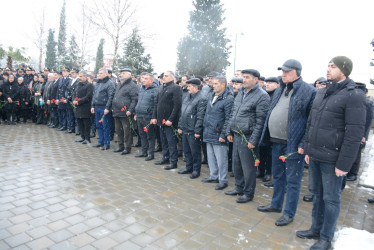 Tərtərdə 20 Yanvar şəhidlərinin xatirəsi bir dəqiqəlik sükutla yad edilib