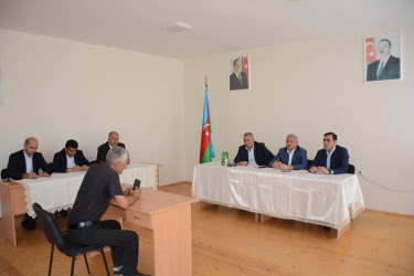 Millət vəkili Tərtərdə vətəndaşları qəbul etdi