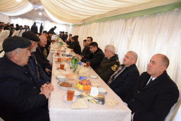 İcra başçısı Birinci Qarabağ müharibəsi şəhidi Əsgərov Nofəlin yas mərasimində iştirak edib