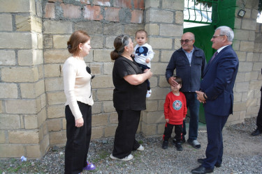 İcra başçısı şəhid, 3-cü dərəcəli “Rəşadət” ordenli Ruslan Lalayevin atasını 60 illik yubileyi münasibəti ilə təbrik edib