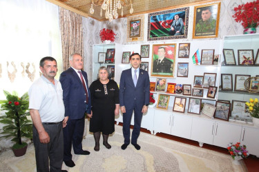 Tərtərdə “Konstitusiya və Suverenlik İli” çərçivəsində şəhid Elnur İbrahimovun ailəsi ziyarət edilib