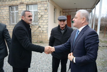 Rayon rəhbəri şəhid Ərəstun Kazımovun ailəsini ziyarət edib