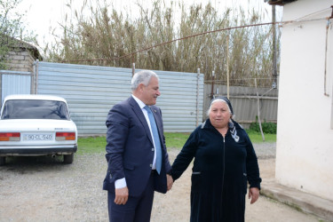 İcra başçısı şəhid atası Faiq Əliyevi 65 illik yubileyi münasibəti ilə təbrik edib