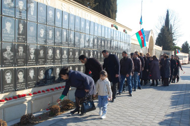 Tərtərdə Xocalı faciəsinin qurbanları ehtiramla yad edilib