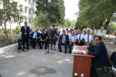 Rayon rəhbərinin növbəti səyyar-qəbul görüşü Səhlabad kəndində keçirilib