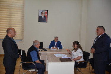 İcra başçısı tərəfindən növbəti dəfə vətəndaşların müraciətləri dinlənilib