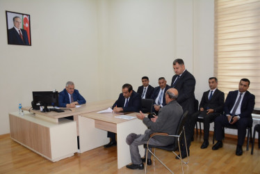 Rayon rəhbəri tərəfindən növbəti dəfə vətəndaşların müraciətləri dinlənilib