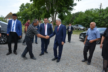 İcra başçısı Müstəqim Məmmədov Qaynaq kəndində Vətən müharibəsi şəhidi Surxayzadə Cahangirin ailəsini ziyarət edib